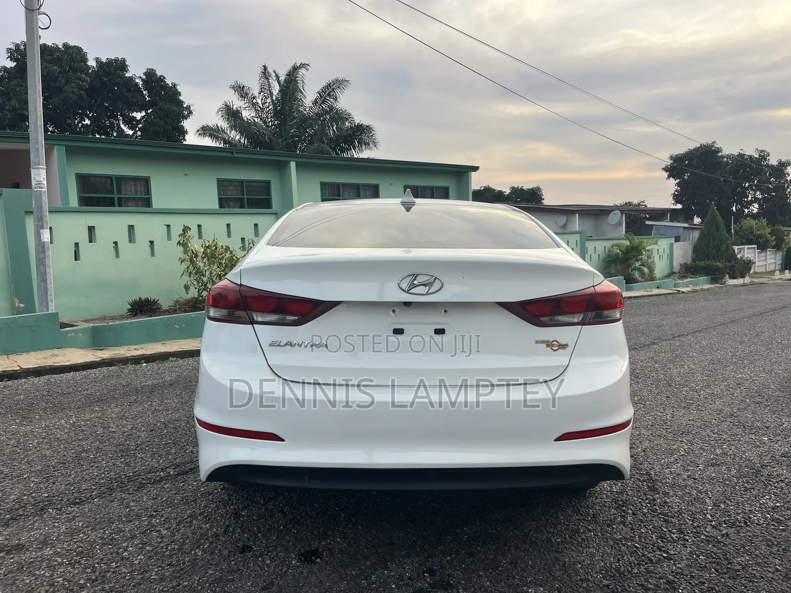 Hyundai Elantra 2016 White