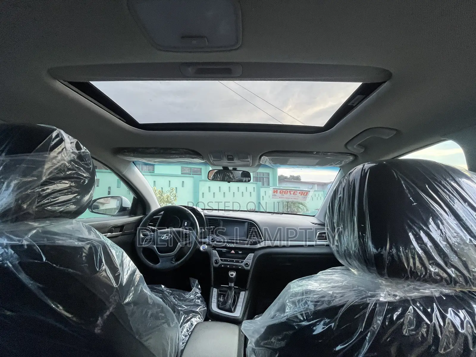 Hyundai Elantra 2016 White