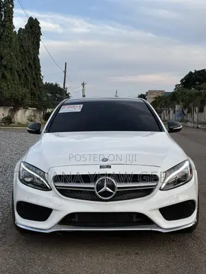 Mercedes-Benz C300 Sport Sedan RWD (2.0L 4cyl 7A) 2016 White