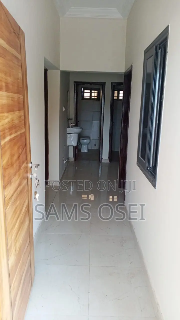 2bdrm Apartment in Sams Apartments, SSNIT Flats for rent