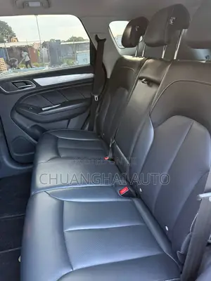 Roewe RX5 2018 Black