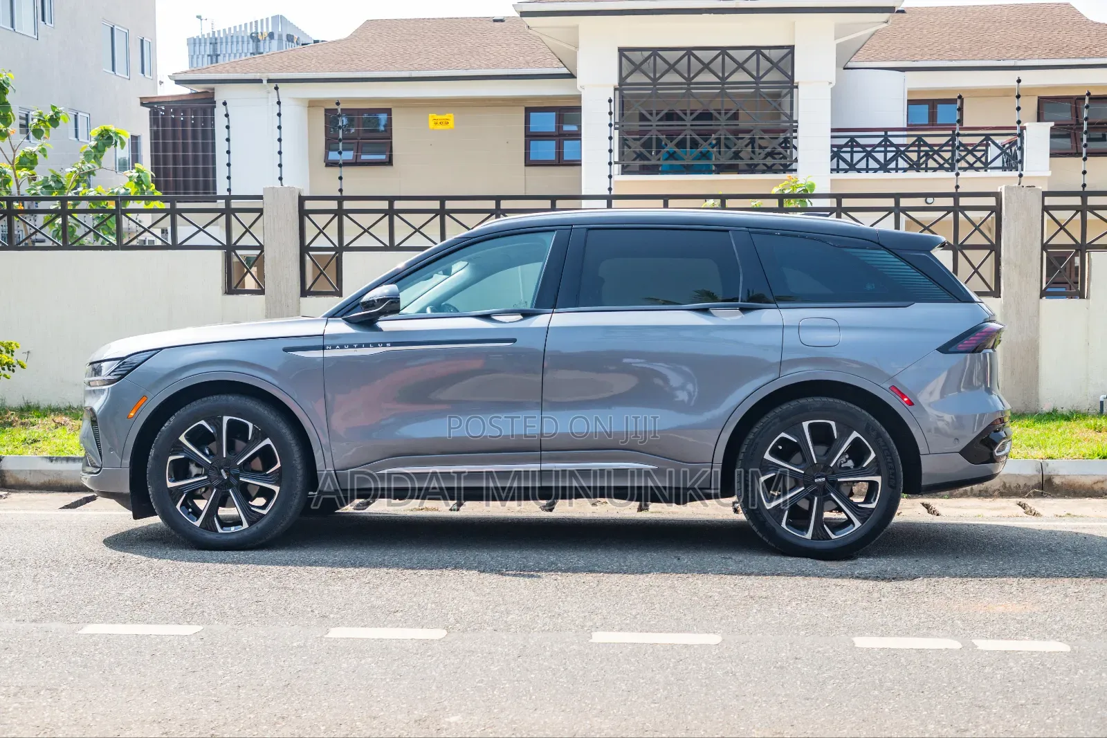 Lincoln Nautilus 2024 Gray