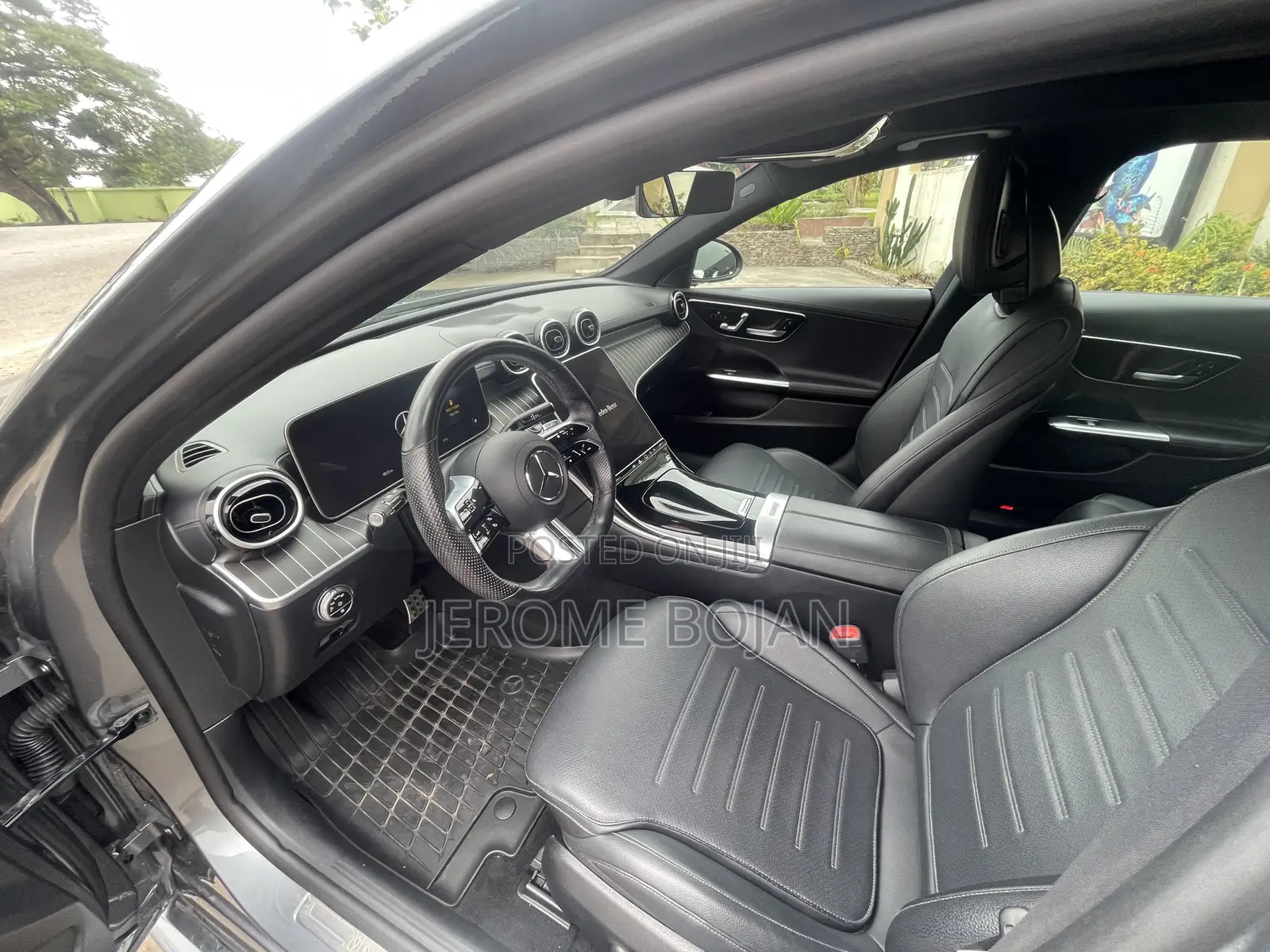 Mercedes-Benz C300 2022