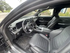Mercedes-Benz C300 2022