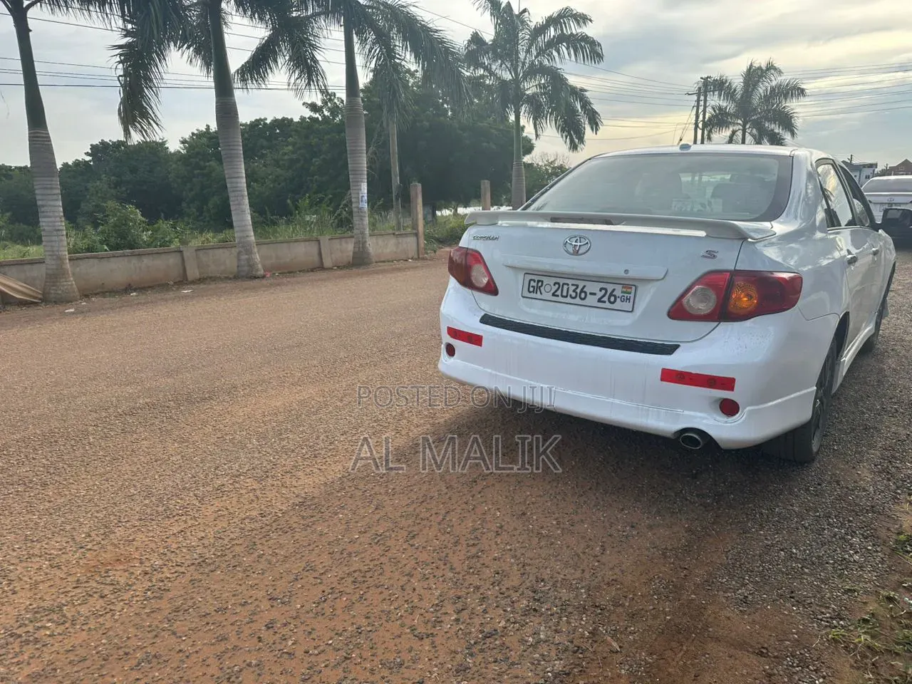 Toyota Corolla 2010 White