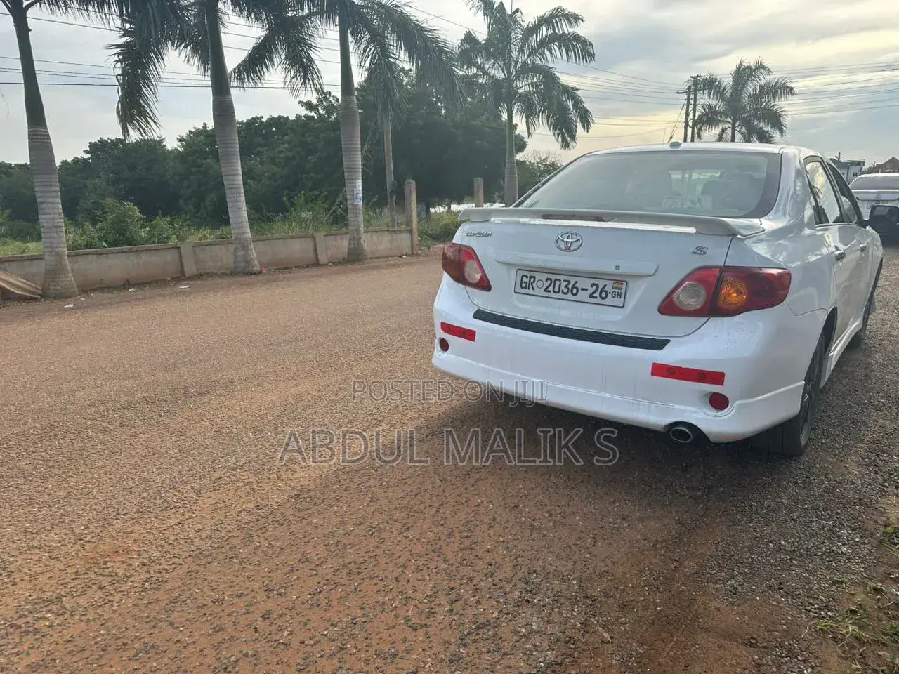 Toyota Corolla 2010 White