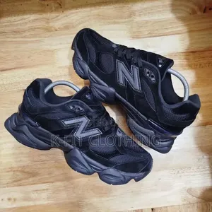 New Balance Sneakers