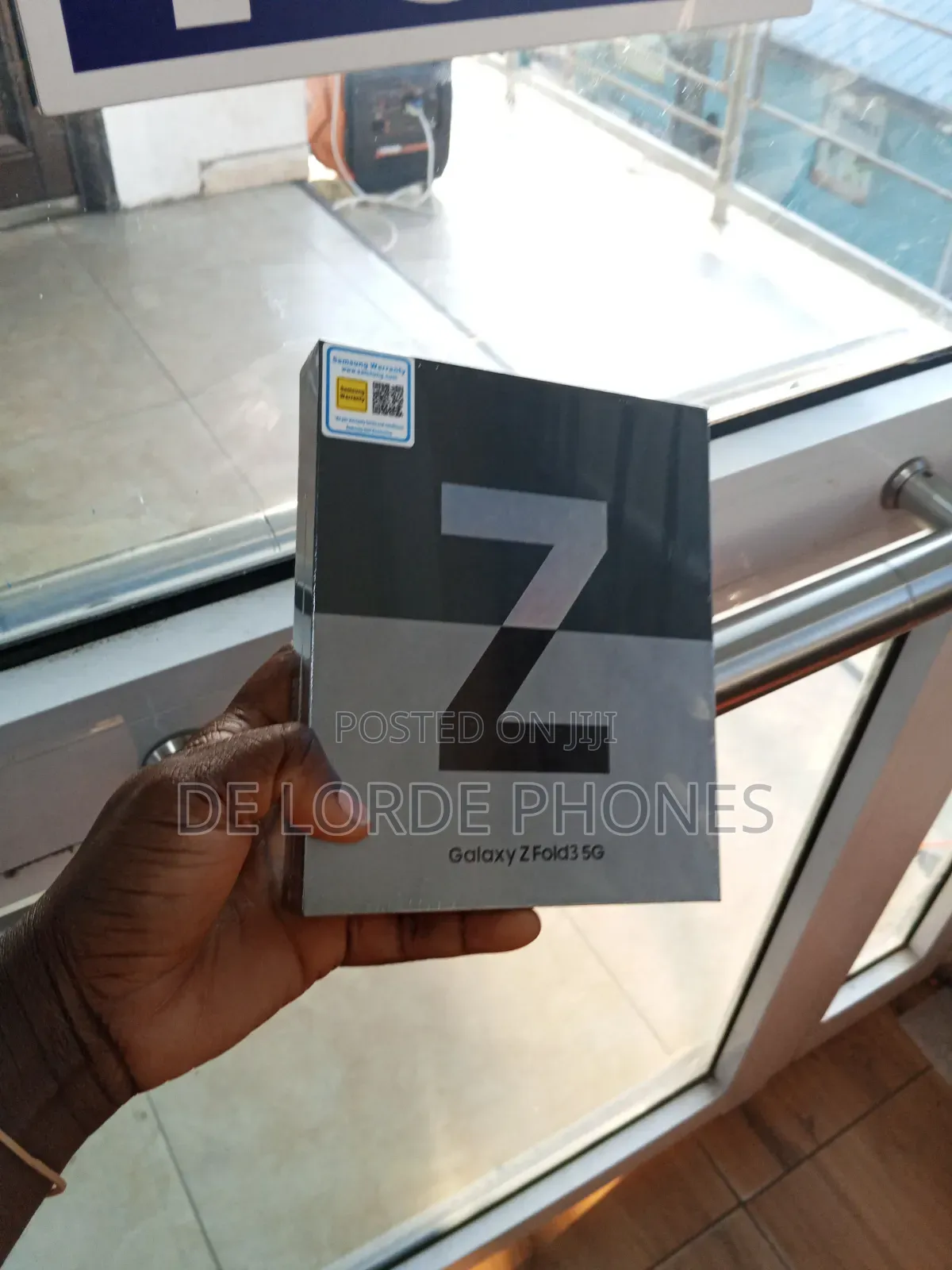 New Samsung Galaxy Z Fold 3 256 GB Black