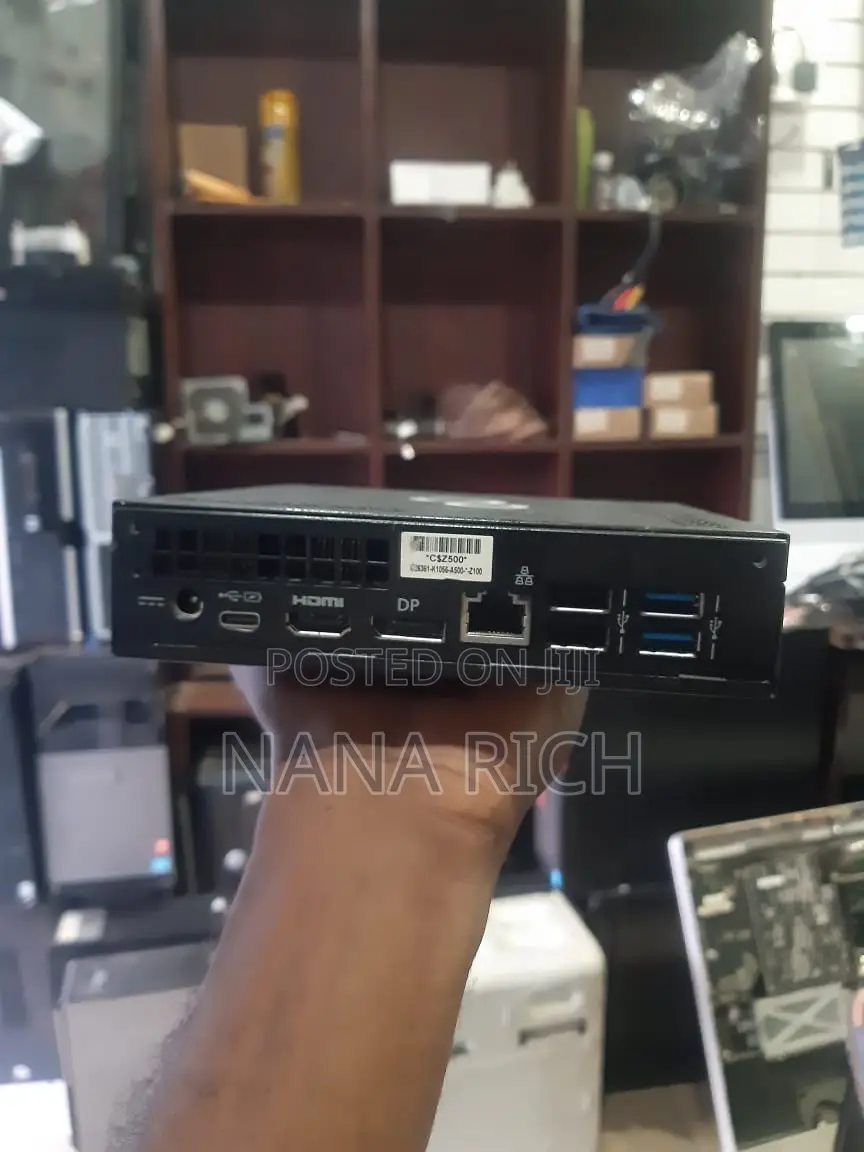 Desktop Computer Fujitsu 8GB Intel Core i3 SSD 128GB