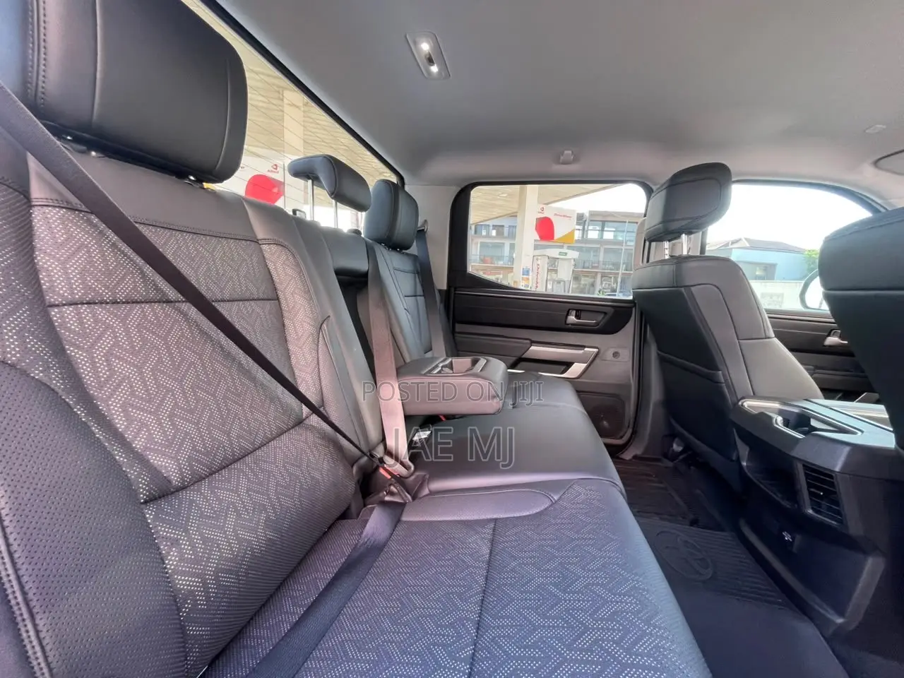 New Toyota Tundra 2022 White