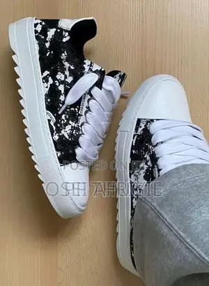 Numeriś Sneaker
