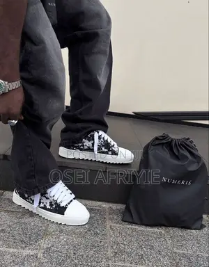 Numeriś Sneaker
