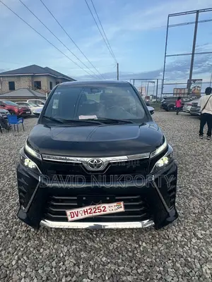 Toyota Voxy 2020 Black