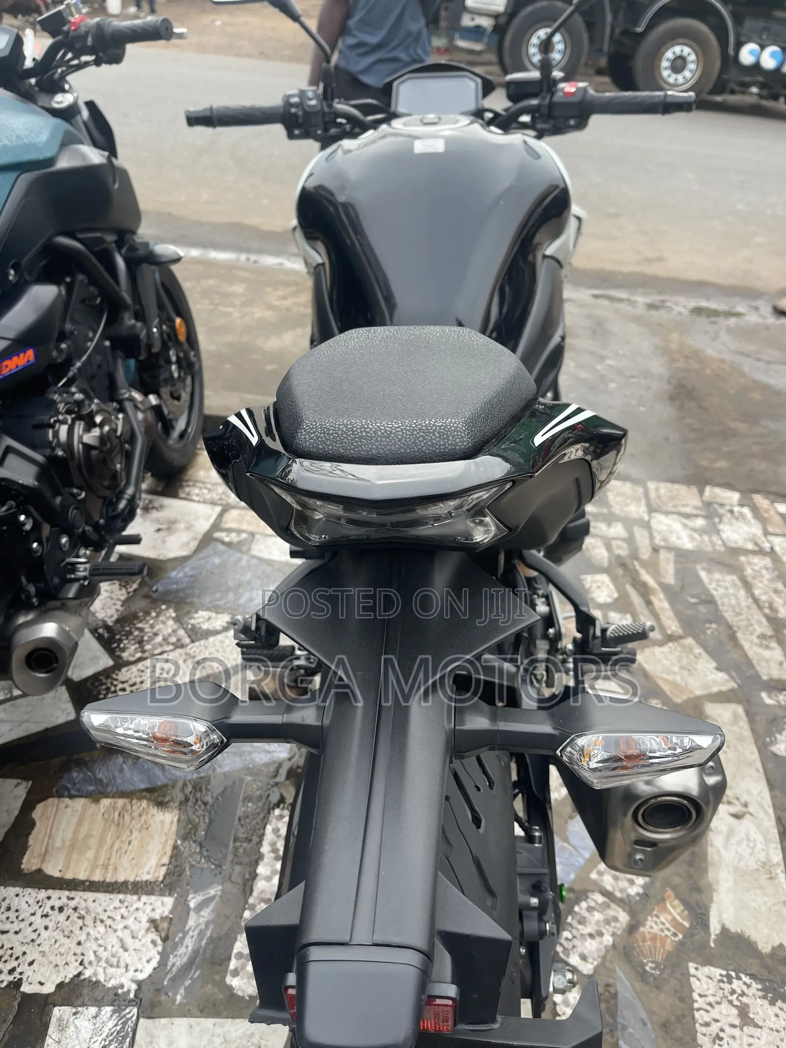 Kawasaki Z900 2022 White