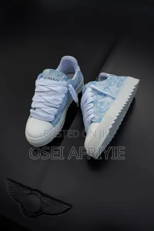 Casual Sneakers