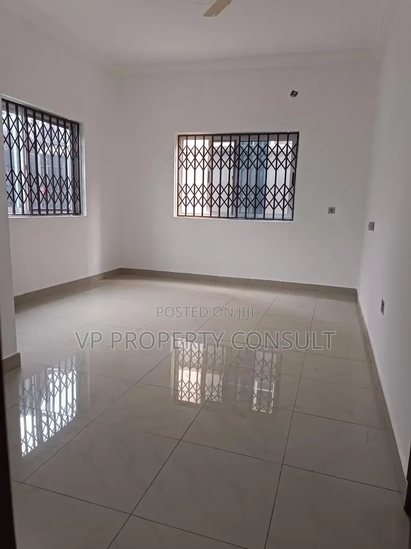 2bdrm Apartment in Papao for rent