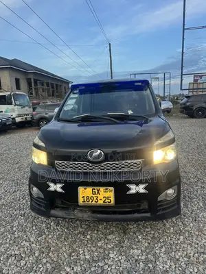 Toyota Voxy 2010 Black