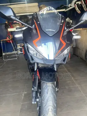 Honda CBR 2025 Black