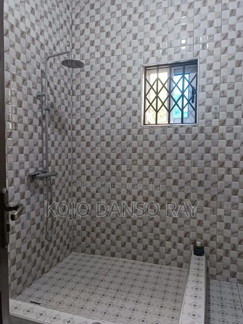 2bdrm Apartment in Pandak Agency, Haatso for rent
