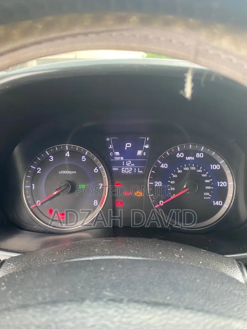 Hyundai Accent GS Automatic 2012 Gray