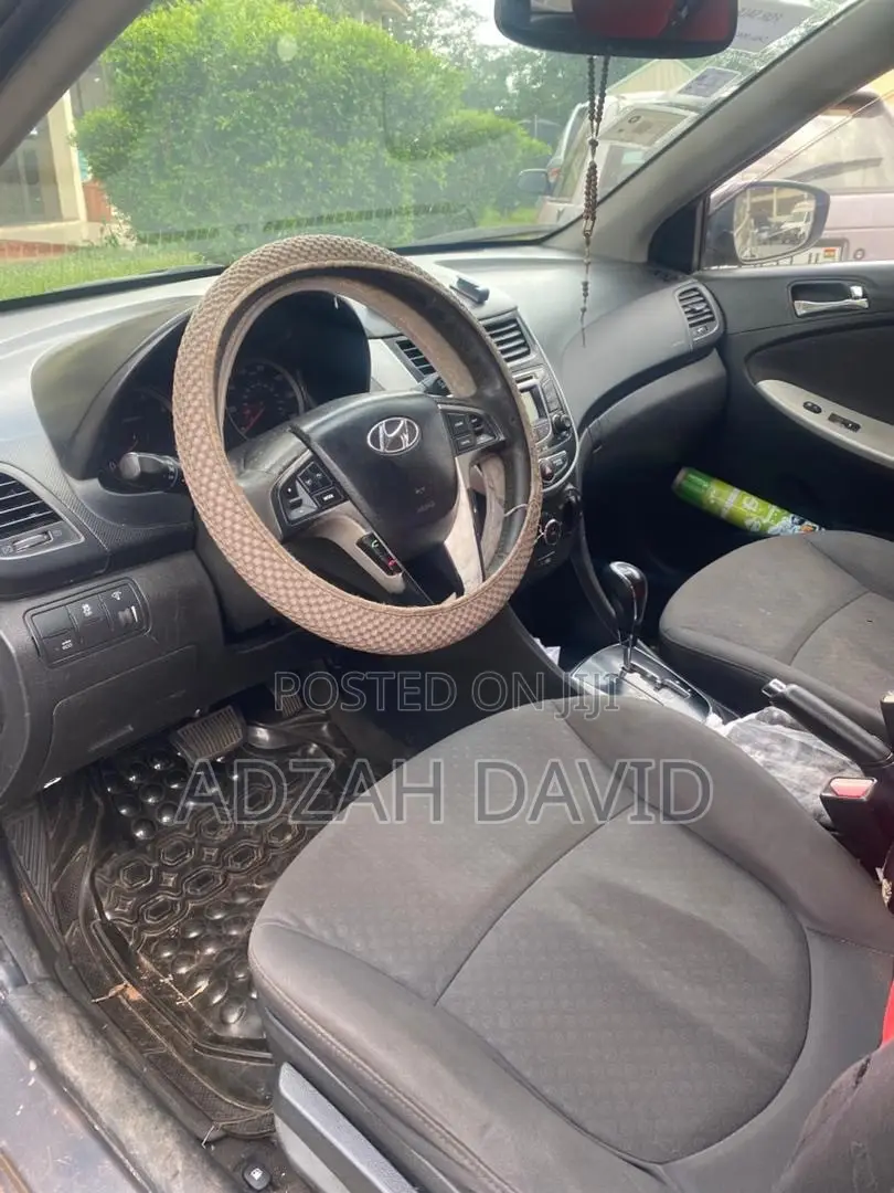 Hyundai Accent GS Automatic 2012 Gray