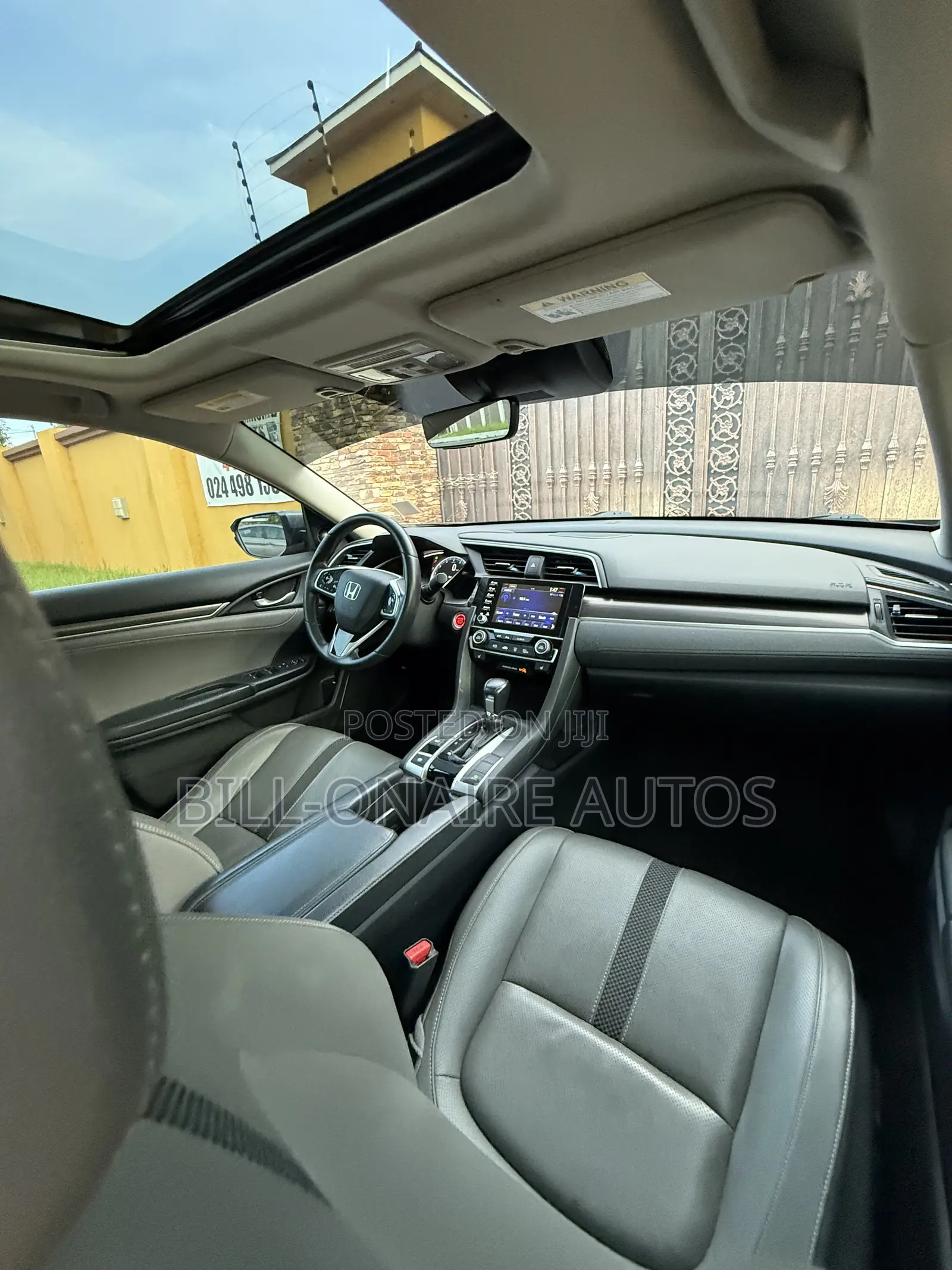 Honda Civic Touring Sedan 2019 Gray