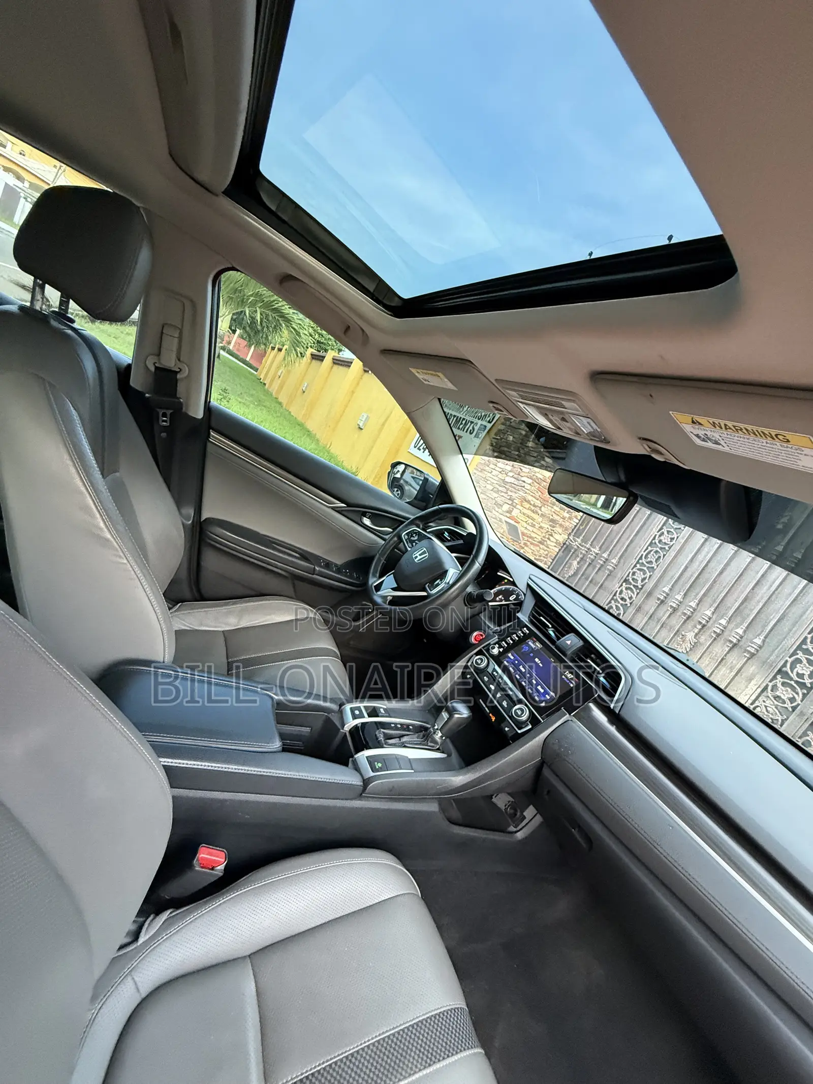 Honda Civic Touring Sedan 2019 Gray