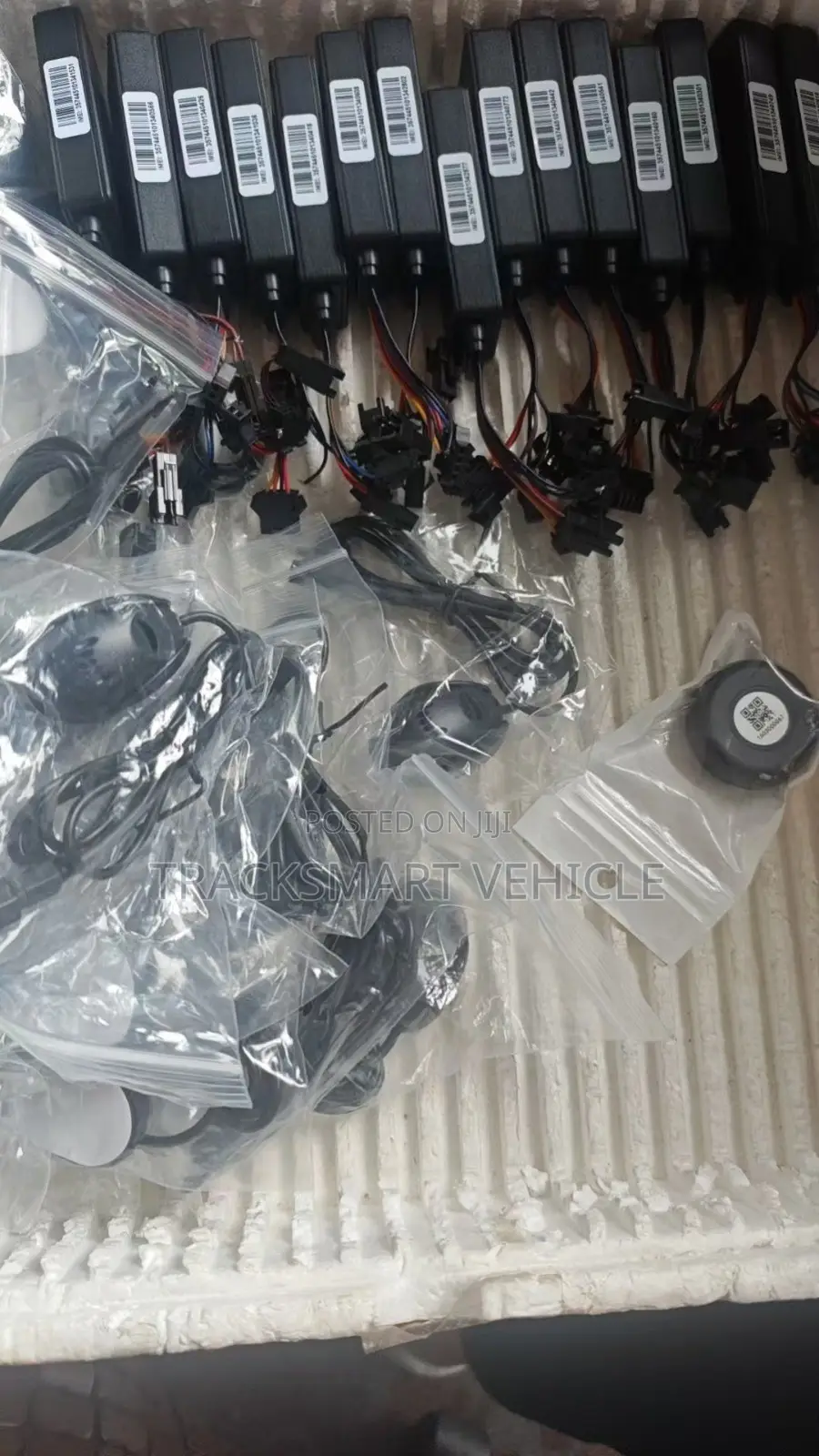 Automobile GPS Tracker