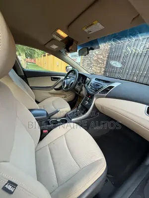 Hyundai Elantra SE 4dr Sedan (1.8L 4cyl 6A) 2014 Gray