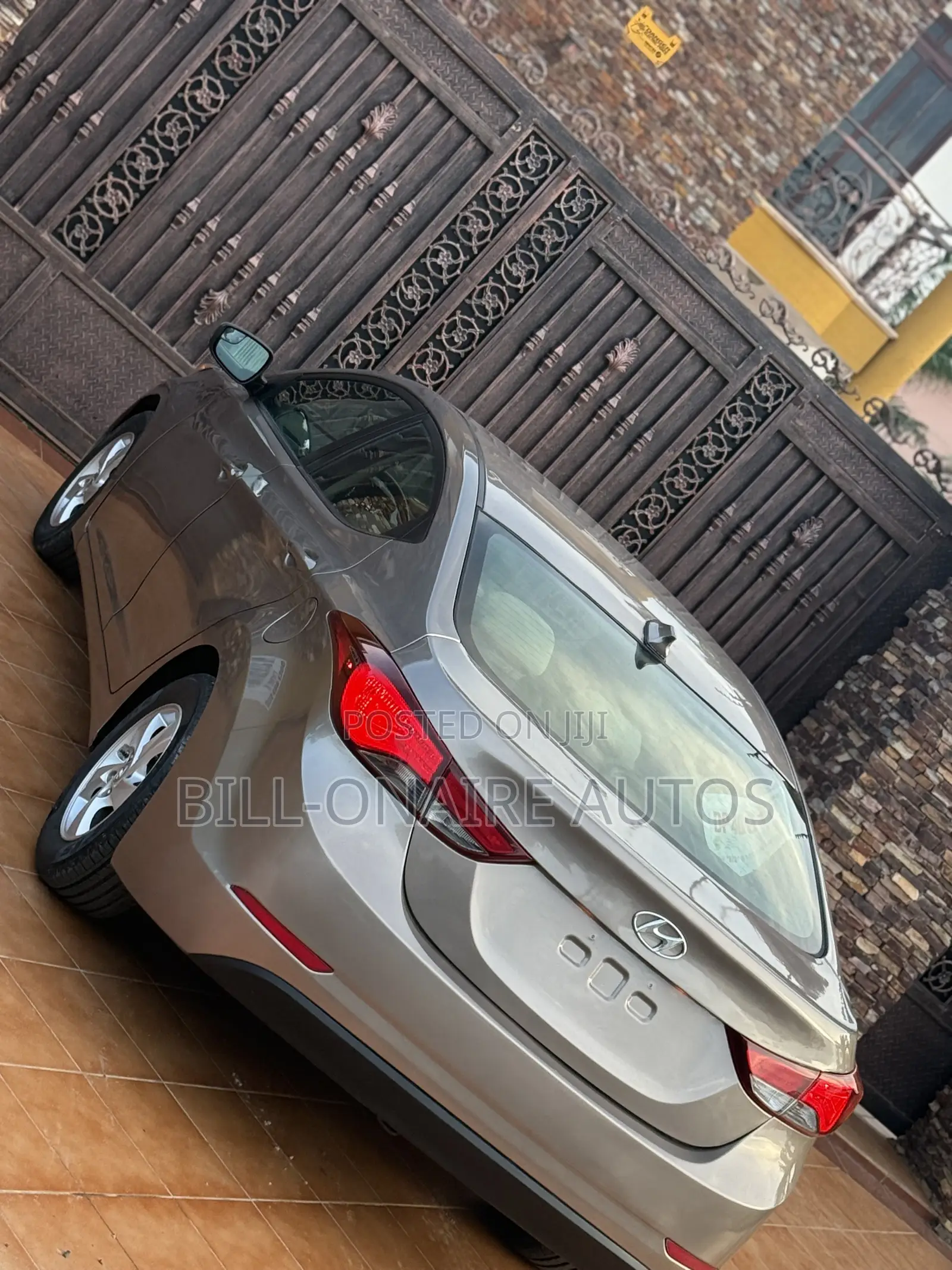 Hyundai Elantra SE 4dr Sedan (1.8L 4cyl 6A) 2014 Gray