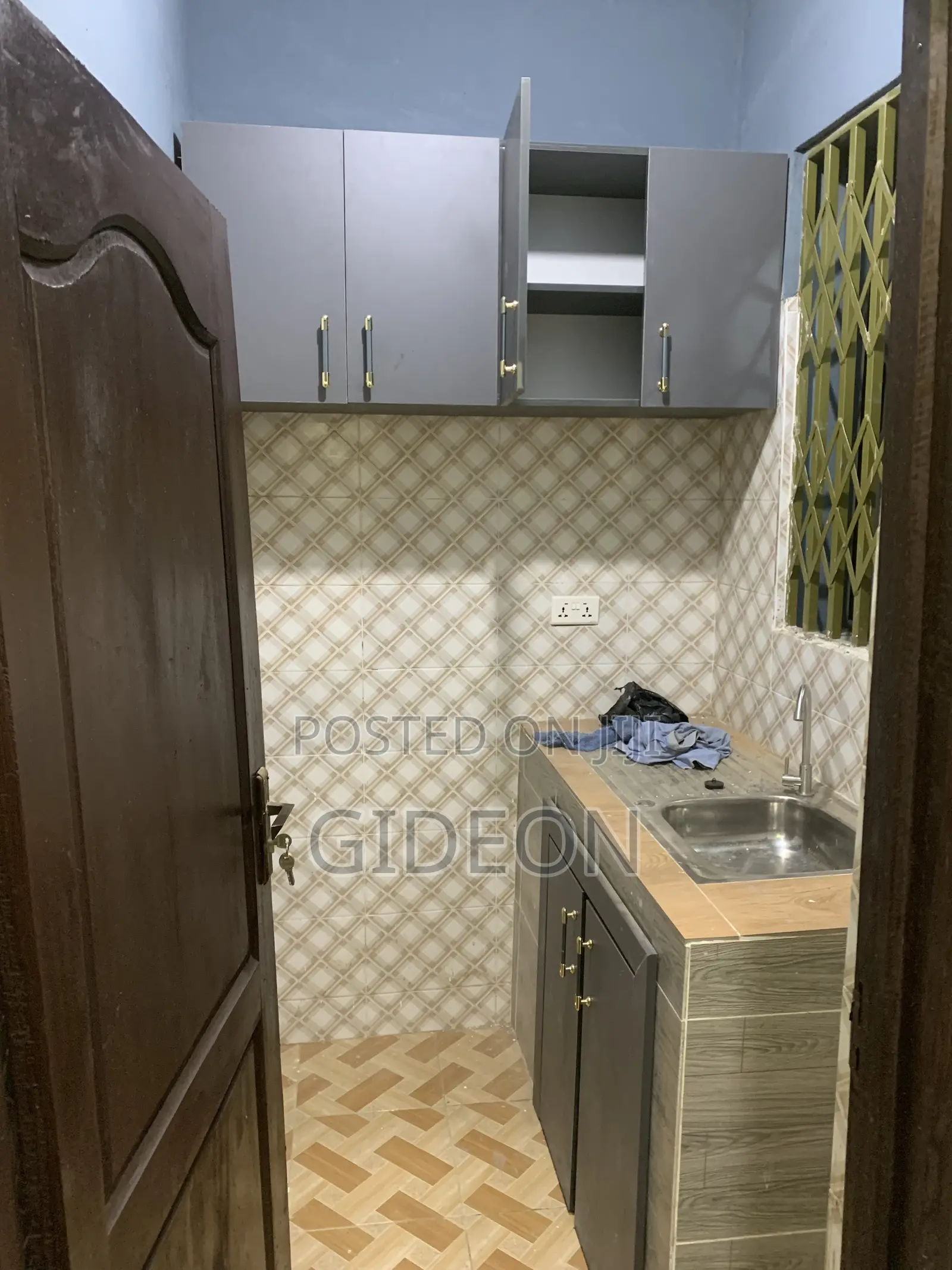 Studio Apartment in Delight Estate, Dzorwulu for rent