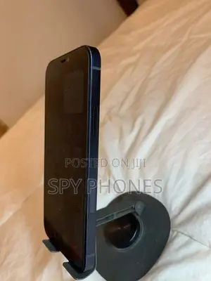 Apple iPhone 12 64 GB Black
