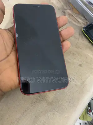 Apple iPhone 11 64 GB Red