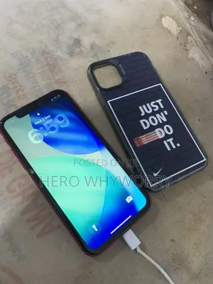 Apple iPhone 11 64 GB Red
