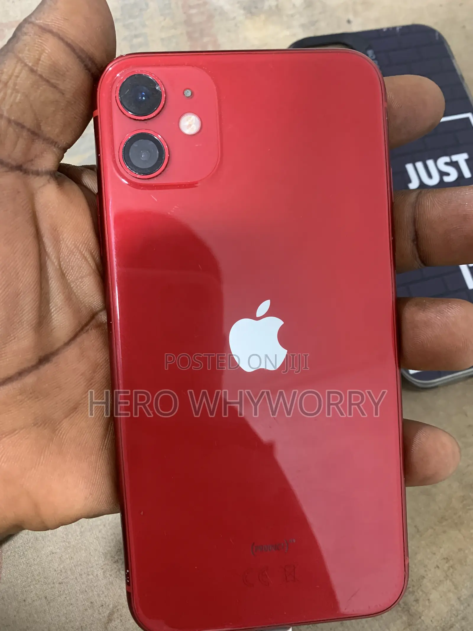 Apple iPhone 11 64 GB Red