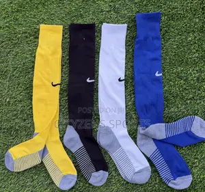 Nike Hose in Three Colors