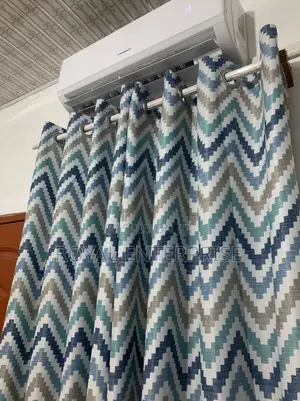 Sunblock Curtains: Shadesaver ( Width 4.5 Feet/ Length 8. 5 Feet )