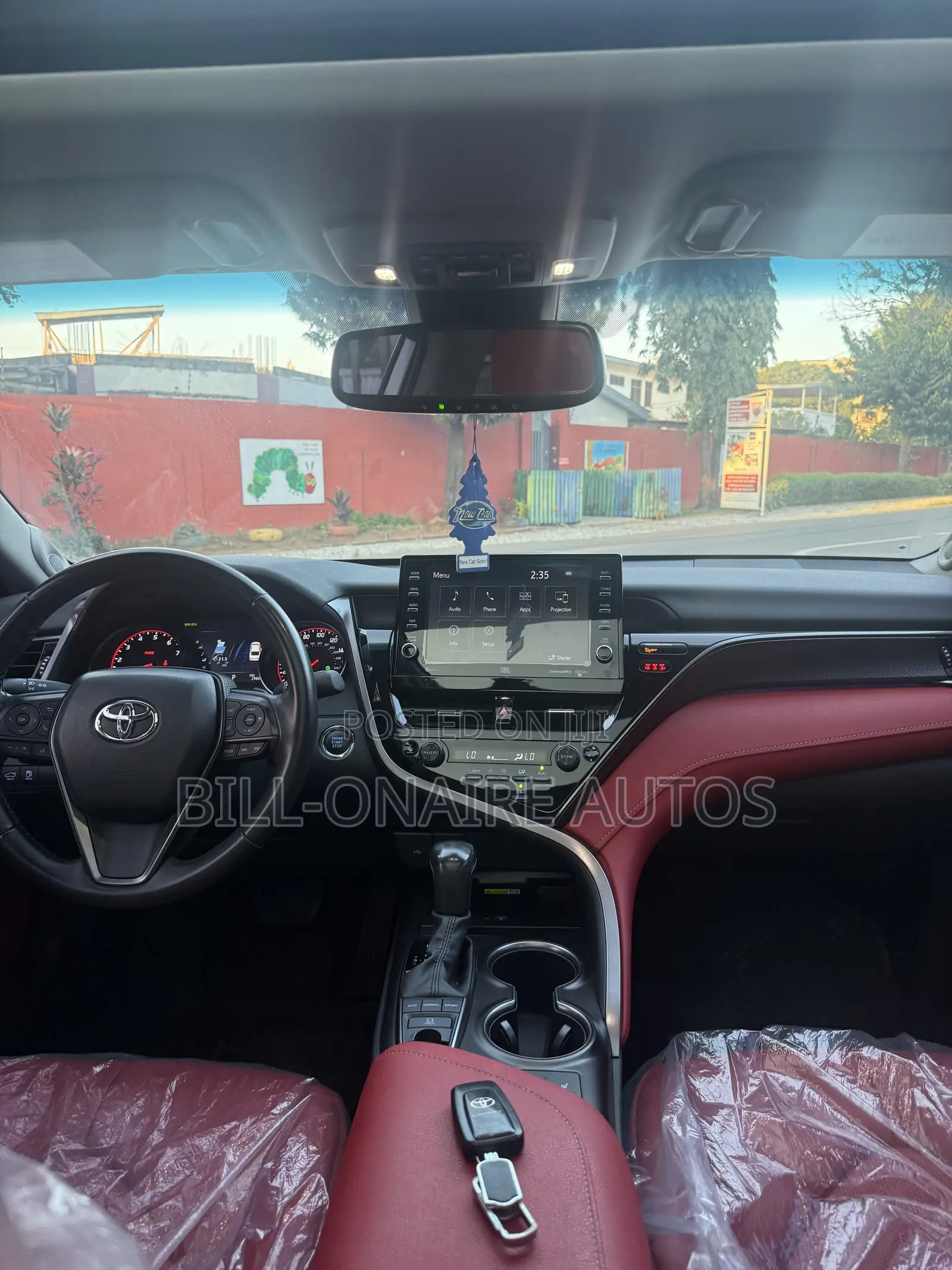 Toyota Camry XSE V6 2024 White