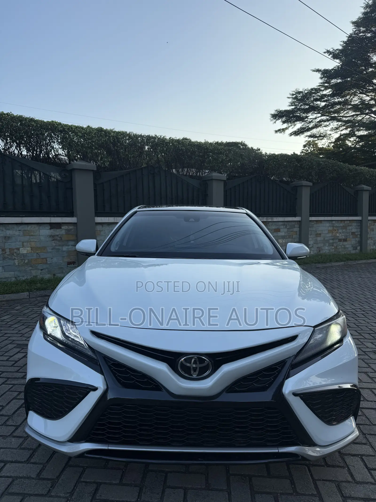 Toyota Camry XSE V6 2024 White