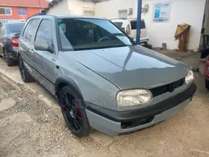 Volkswagen Golf 1.6 Trendline 2006 Gray