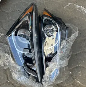 Hyundai Santa Fe Santafe 2017 Headlight