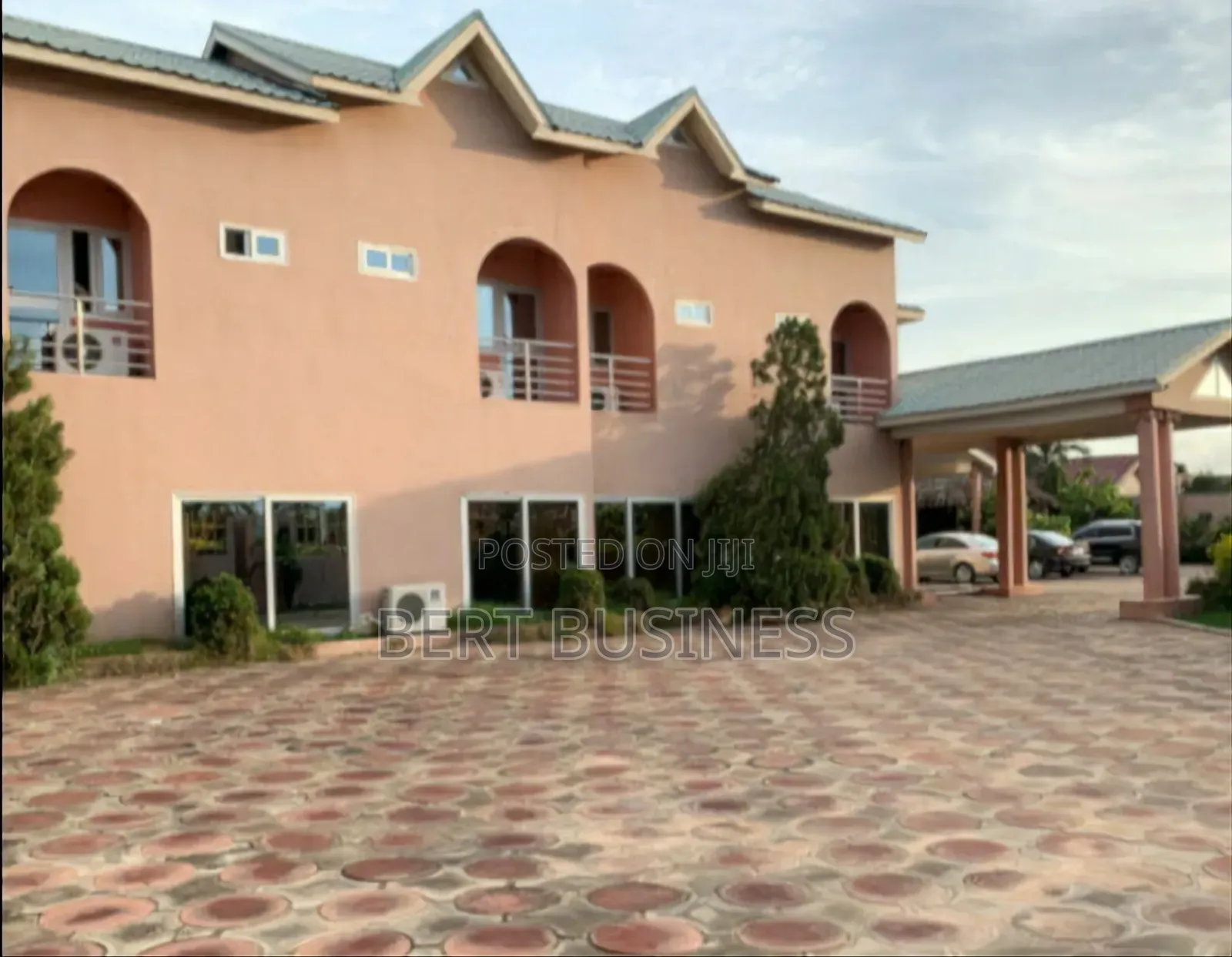 Furnished 1bdrm Apartment in Old Barrier for rent