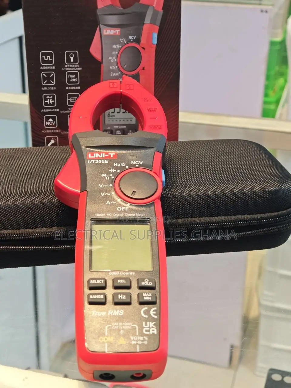 Uni-T Ut205e True RMS 1000a AC Clamp Meter