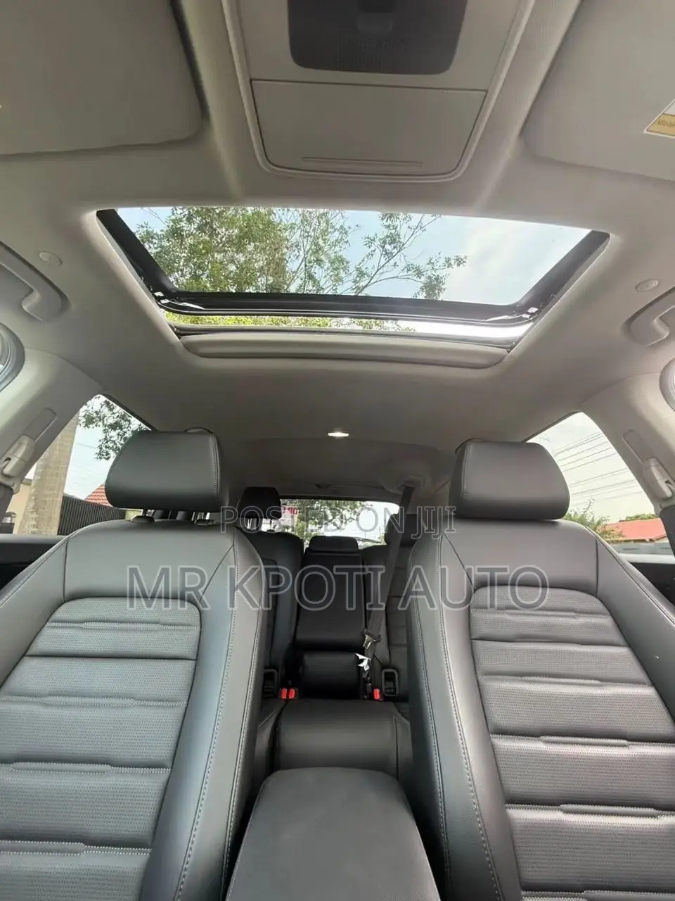 Honda CR-V 2023 White