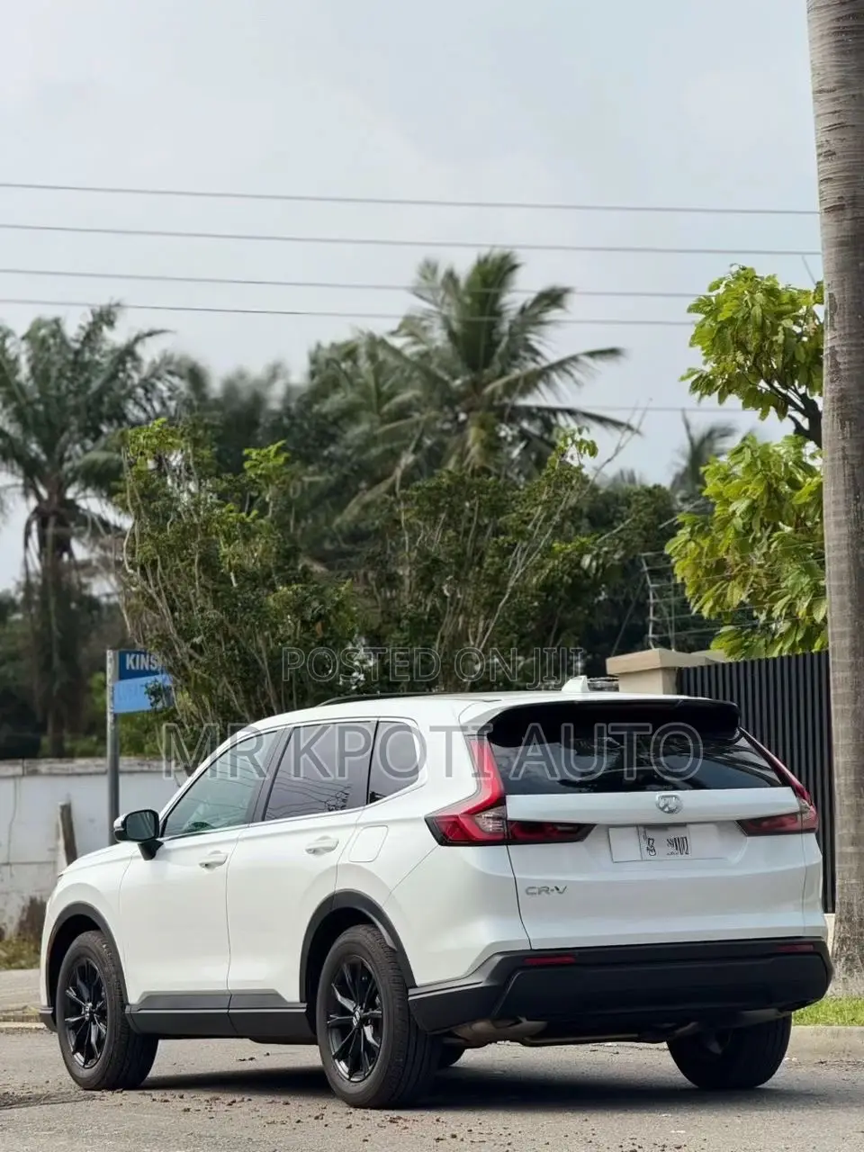 Honda CR-V 2023 White