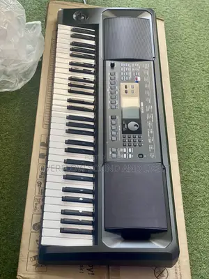 Korg EK-50 Professional Keyboard (61 Key)