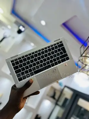 Laptop HP EliteBook x360 1040 G7 16GB Intel Core i5 SSD 256GB