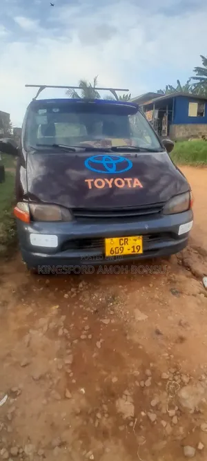 Toyota HiAce 2012 Black