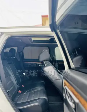 Honda CRV Touring for Rent