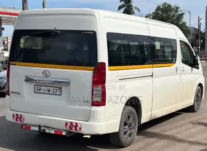Toyota HiAce 2023 White